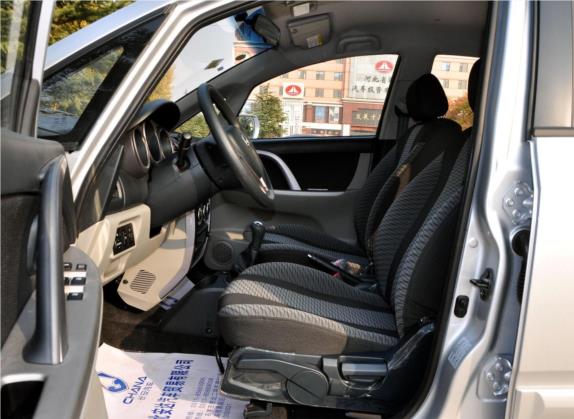 长安CX20 2011款 1.3L 手动舒适版 车厢座椅   前排空间