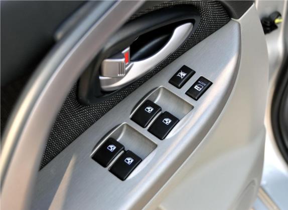 长安CX20 2011款 1.3L 手动舒适版 车厢座椅   门窗控制