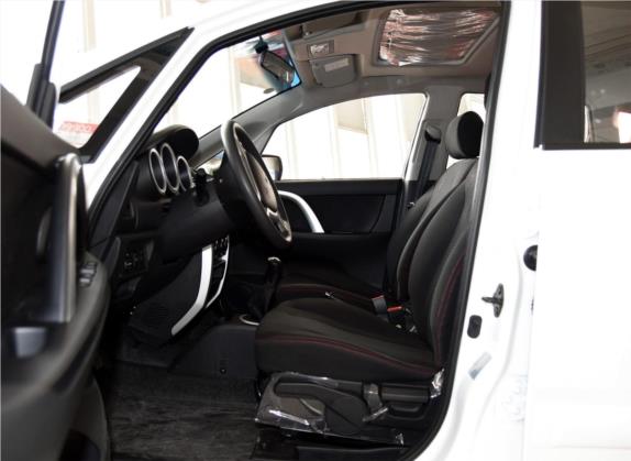 长安CX20 2014款 1.4L 手动天窗导航版 国V 车厢座椅   前排空间