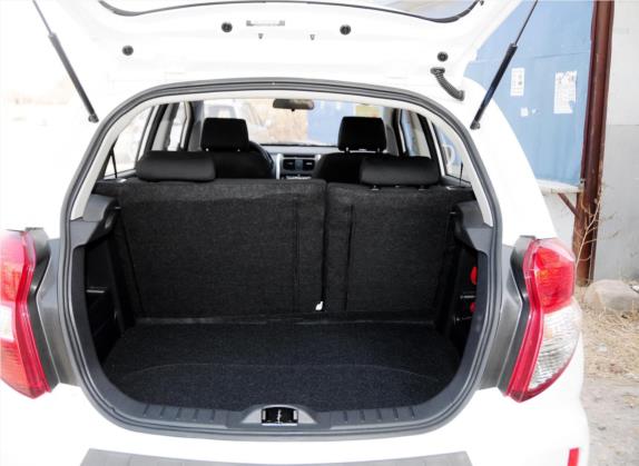 长安CX20 2014款 1.4L IMT天窗导航版 国V 车厢座椅   后备厢