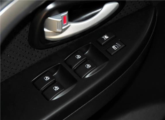 长安CX20 2014款 1.4L 手动运动版 国IV 车厢座椅   门窗控制