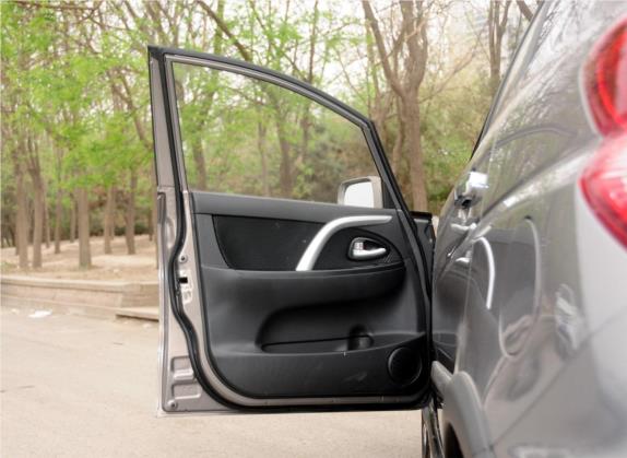 长安CX20 2014款 1.4L IMT天窗导航版 国IV 车厢座椅   前门板