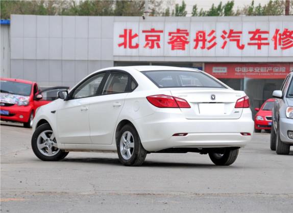 逸动 2014款 1.6L 手动精英型 外观   斜后