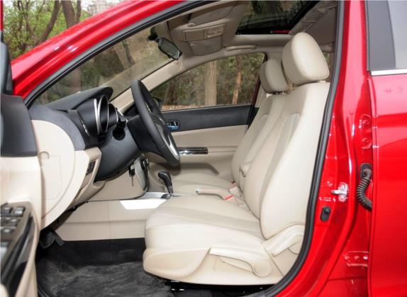 逸动 2014款 1.6L 自动豪华型 车厢座椅   前排空间