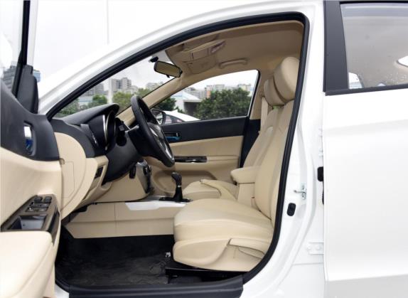 逸动 2015款 1.6L 手动精英型 国V 车厢座椅   前排空间