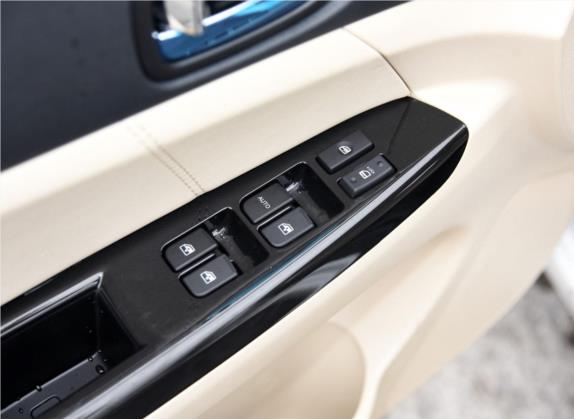 逸动 2015款 1.6L 手动精英型 国V 车厢座椅   门窗控制
