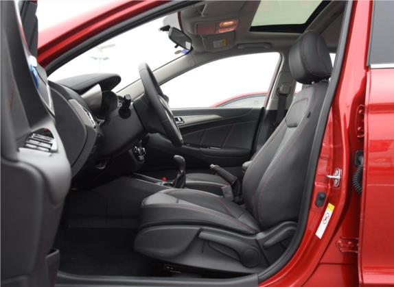 逸动 2016款 1.6L GDI 手动劲锐型 车厢座椅   前排空间