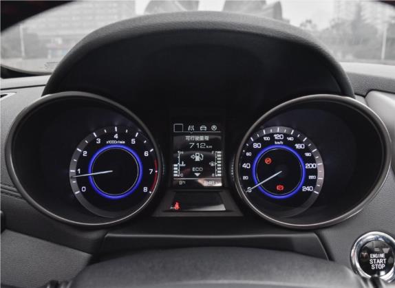 逸动 2016款 蓝动版 1.6L 手动领航型 中控类   仪表盘