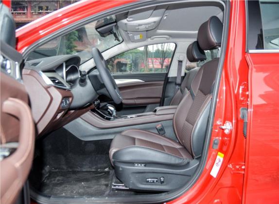 逸动 2018款 1.6L GDI 自动尊尚型 车厢座椅   前排空间