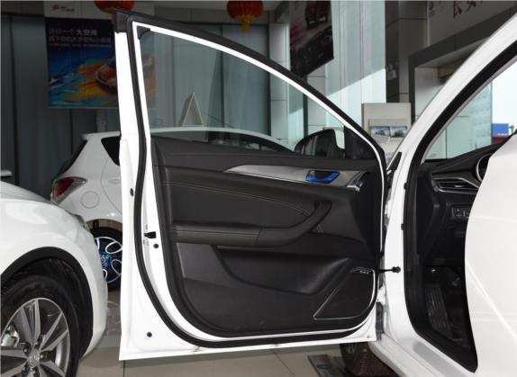 逸动 2018款 1.6L GDI 手动风尚型 车厢座椅   前门板
