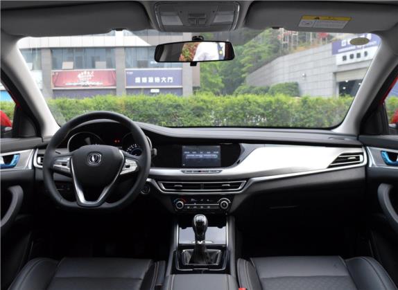 逸动 2018款 1.6L GDI 手动时尚型 中控类   中控全图