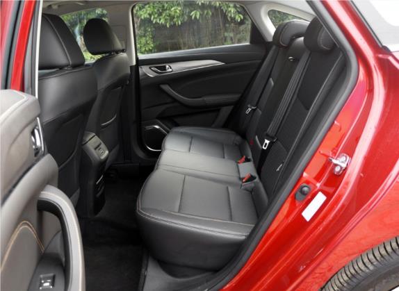 逸动 2018款 1.6L GDI 自动时尚型 车厢座椅   后排空间