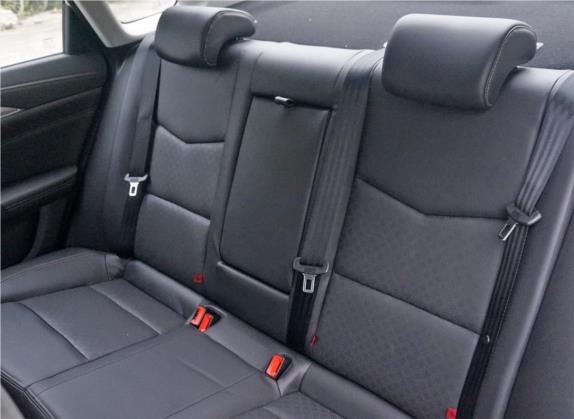逸动 2018款 高能版 1.6L GDI 自动先锋型 国V 车厢座椅   后排空间