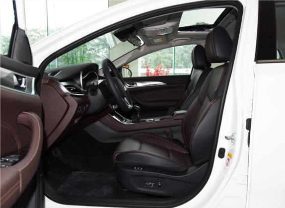 逸动 2019款 高能版 1.6L GDI 手动争锋型 国VI 车厢座椅   前排空间
