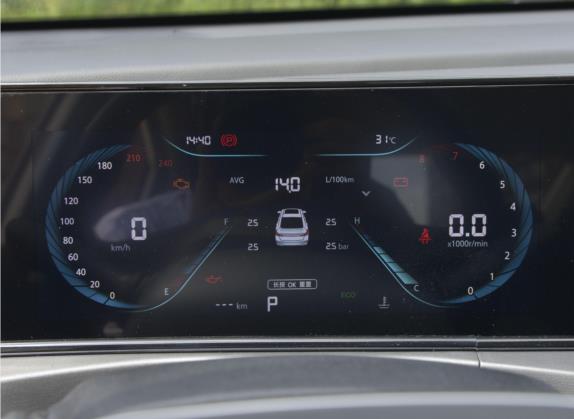 逸动 2022款 PLUS 1.6L GDI CVT精英型 中控类   仪表盘