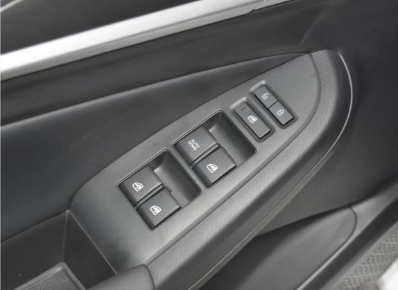 逸动 2022款 PLUS 1.6L GDI CVT精英型 车厢座椅   门窗控制