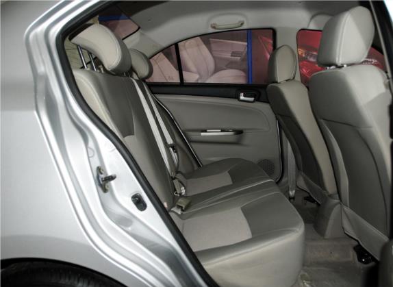 悦翔V3 2012款 1.3L 手动舒适型 国IV 车厢座椅   后排空间