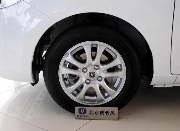 悦翔V3 2012款 1.3L 手动豪华型 国IV 其他细节类   前轮