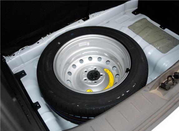 长安CS35 2012款 1.6L 手动舒适型 国V 其他细节类   备胎