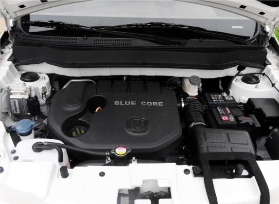 长安CS35 2014款 1.6L 自动豪华型 国IV 其他细节类   发动机舱