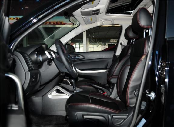 长安CS35 2014款 1.6L 自动豪华型 国V 车厢座椅   前排空间