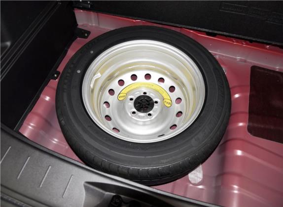 长安CS35 2015款 1.6L 自动豪华型 国V 其他细节类   备胎