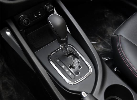 长安CS35 2016款 1.6L 自动豪华型 国V 中控类   挡把
