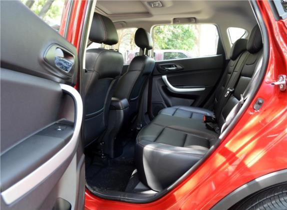 长安CS35 2016款 1.5T 手动豪华运动型 车厢座椅   后排空间