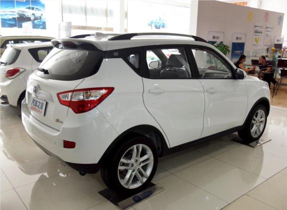 长安CS35 2016款 1.6L 手动豪华型 国IV 外观   斜后