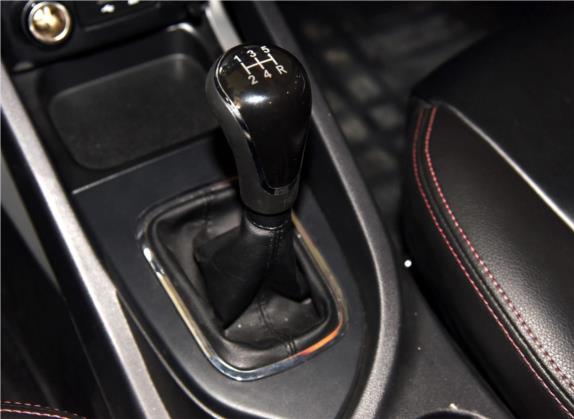 长安CS35 2016款 1.6L 手动豪华型 国IV 中控类   挡把