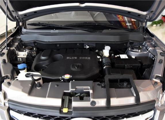 长安CS35 2016款 1.6L 手动尊贵型 国IV 其他细节类   发动机舱
