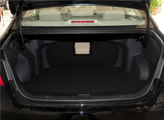 睿骋 2013款 1.8T 自动精英型 国V 车厢座椅   后备厢