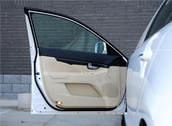 睿骋 2013款 2.0L 自动豪华型 国V 车厢座椅   前门板