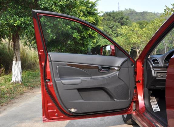 睿骋 2013款 1.8T 自动旗舰型 国V 车厢座椅   前门板