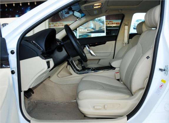 睿骋 2013款 2.0L 自动豪华型 国IV 车厢座椅   前排空间