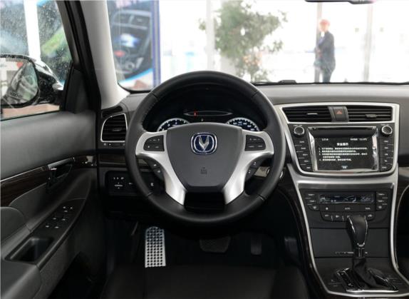 睿骋 2014款 1.8T 自动旗舰周年版 国V 中控类   驾驶位