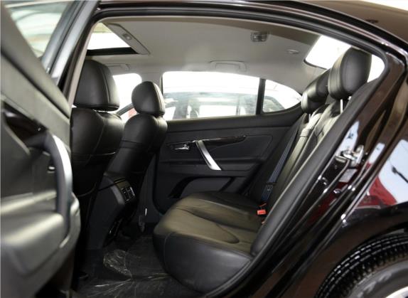 睿骋 2014款 1.8T 自动旗舰周年版 国V 车厢座椅   后排空间