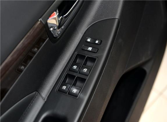 睿骋 2014款 1.8T 自动旗舰周年版 国V 车厢座椅   门窗控制