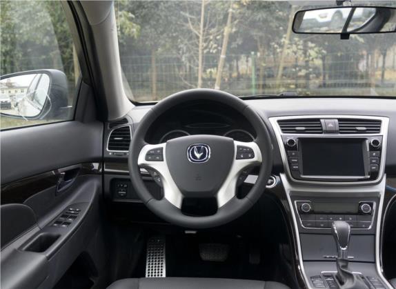 睿骋 2017款 1.5T 自动智享版尊驰型 中控类   驾驶位