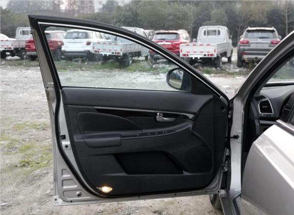睿骋 2017款 1.5T 自动智享版尊驰型 车厢座椅   前门板