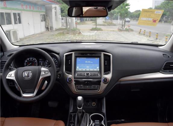 长安CS95 2017款 2.0T 两驱智领版 中控类   中控全图