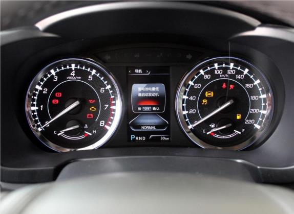 长安CS95 2018款 2.0T 两驱荣耀版 中控类   仪表盘