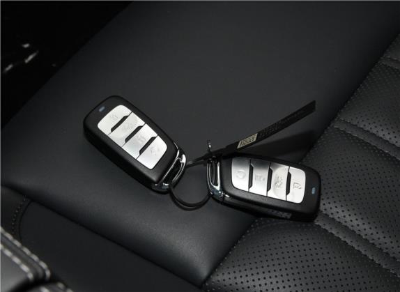 长安CS95 2019款 2.0T 两驱精英型 其他细节类   钥匙