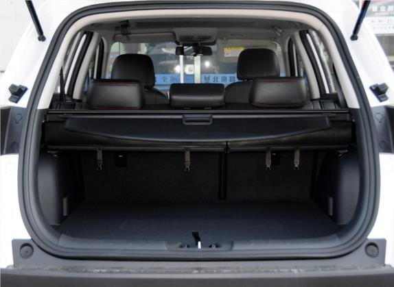 长安CS75 2014款 1.8T 自动精英型 国V 车厢座椅   后备厢