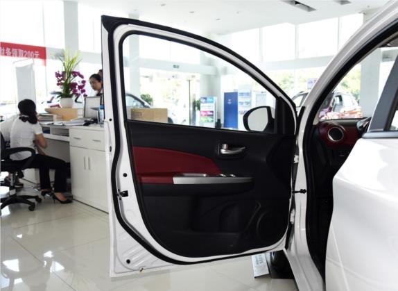 奔奔 2015款 1.4L IMT豪华型 国IV 车厢座椅   前门板
