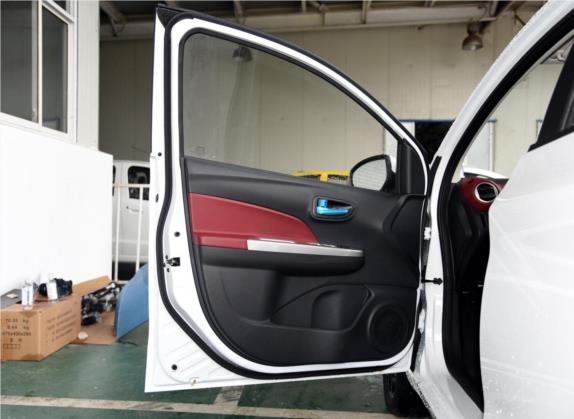 奔奔 2015款 1.4L IMT豪华型 国V 车厢座椅   前门板