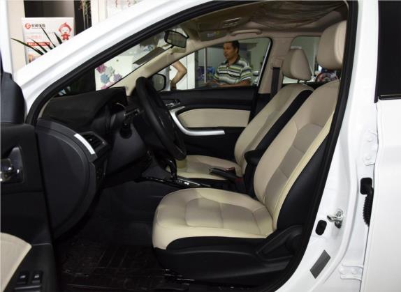 悦翔V7 2016款 1.6L 自动乐享型 国IV 车厢座椅   前排空间