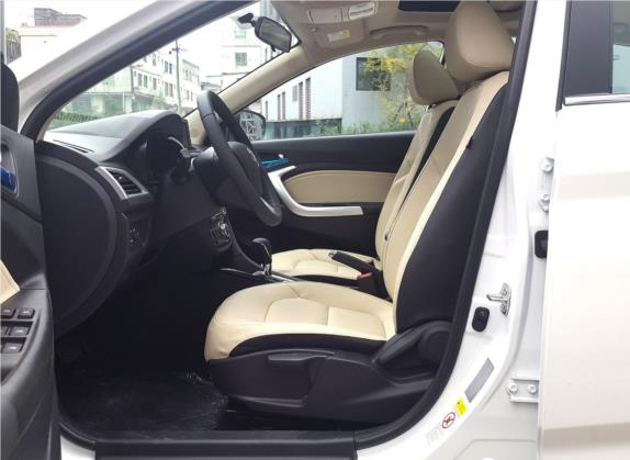 悦翔V7 2016款 1.6L 自动乐趣型 国IV 车厢座椅   前排空间