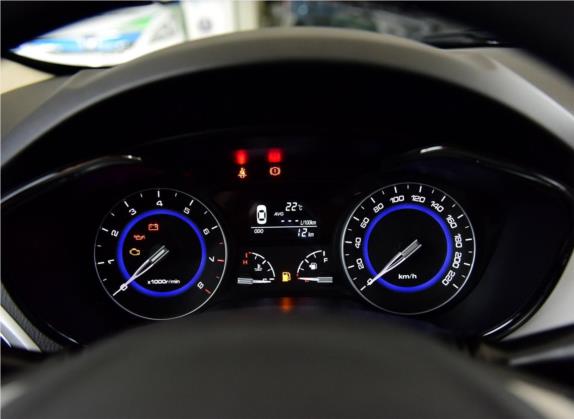 悦翔V7 2016款 1.6L 手动乐动型 国V 中控类   仪表盘