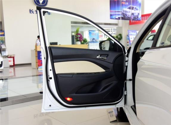 悦翔V7 2016款 1.6L 自动乐动型 国V 车厢座椅   前门板